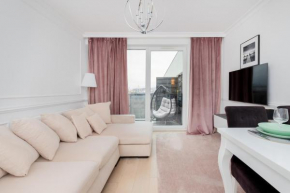 Stylish Two Bedroom Apartment Nasypowa by Noclegi Renters